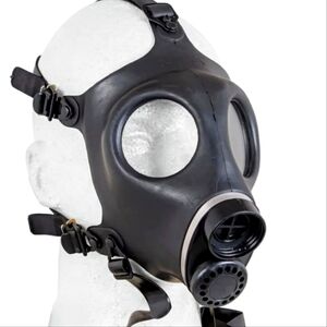 ▪️🪖▪️Vtg Deadstock 1960's Israeli Civilian Gas Mask w/ 3-Hour Filter Cartridge